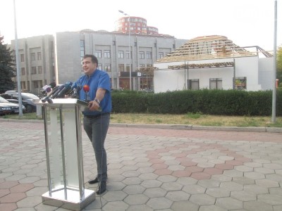 Միխայիլ Սահակաշվիլին ներկայացրել է Օդեսայում էքսպրես պսակադրությունների տունը (ֆոտո)