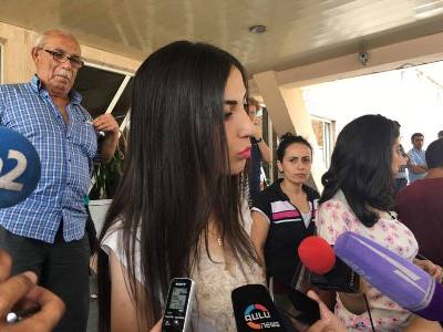 Lawyer: Children of one of armed group’s member are not allowed to see their father ( PHOTO)
