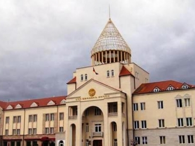 Արցախի ԱԺ. Կատարվածը վտանգում է ներքին կայունությունն ու քաղաքացիական համերաշխությունը