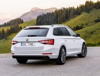 Մինչեւ 2018 թ Skoda-ն կթարմացնի Superb մոդելը