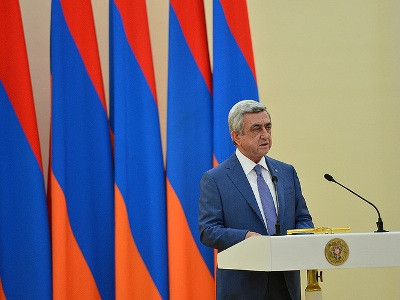 Оружием и насилием в Армении вопросы решаться не будут: Заявление Сержа Саргсяна