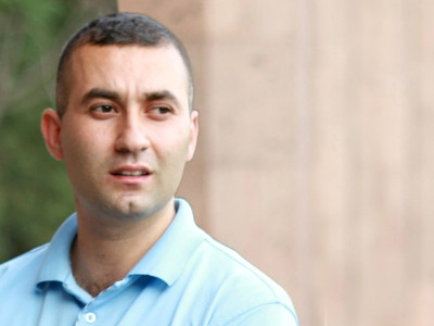 В Ереване избили члена «Учредительного парламента» Арутюна Агламазяна