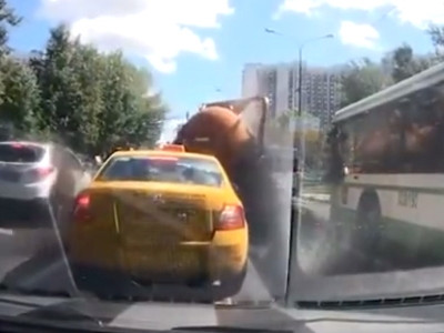 Մոսկվայում կղանքով լի ավտոցիստեռն է պայթել