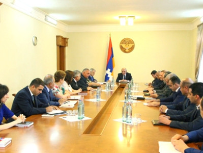 Արցախի նախագահը հանձնարարել է մշակել եւ ներկայացնել սահմանադրության նախագիծը