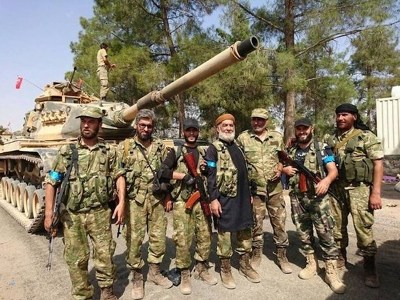 Turkey newspaper: Turkish tanks enter Syria, accompanied by jihadists (PHOTOS)