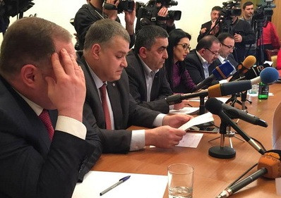 «Առավոտ». Իշխանությունը գտել է «ծով չխմելու» պատրվակը