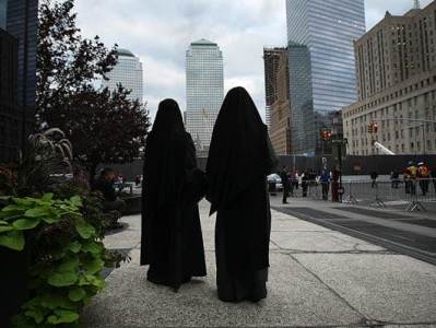 Women in hijabs not allowed to kindergarten in France