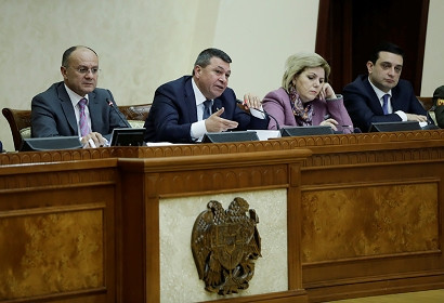 «Հրապարակ». Որին պատժում են, որին՝ խրախուսում. կառավարության գնացող անդամների ցանկը