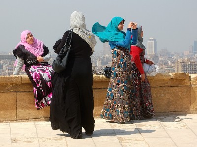 Survey: Islamic countries residents are tolerant to frivolously dressed woman
