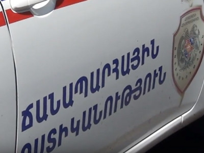 Ճանապարհային ոստիկանները հետապնդել ու բերման են ենթարկել երթուղայինում կնոջ դրամապանակը գողացողին