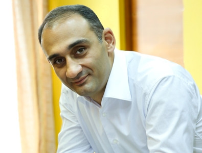 «ՀԺ». Կարեն Կարապետյանը սեփական կադրերը նշանակելու պայման է դրել Սերժ Սարգսյանի առջեւ
