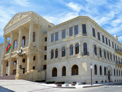 Ադրբեջանի գլխավոր դատախազության շենքի առաջ դժգոհ քաղաքացիները հացադուլ են սկսել