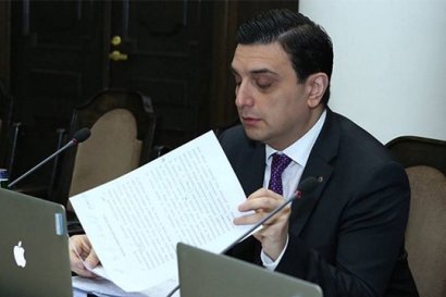 «Իրատես». Առողջապահության նախարարը շարունակում է հարվածներ ստանալ իր իսկ համակարգից