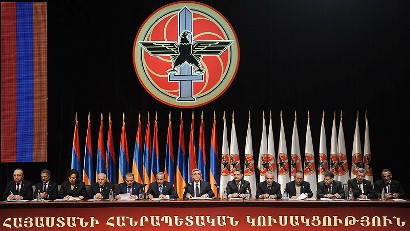 «Ժամանակ». Կարեն Կարապետյանի առաջին խնդիրը պետք է լինի 5 ամսում ՀՀԿ-ն վերացնելը