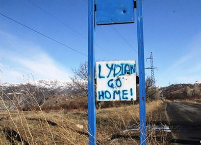 «ՉԻ». Ամուլսարի ոսկու հանքի շահագործողները պահպանակներ են բաժանում. Ո՞րն է սրա «մեսիջը»