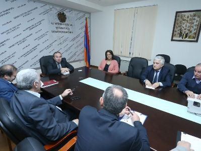 Նոր կրթակարգի հիմնական խնդիրը դպրոցական ծրագրի բեռնաթափումն է. ԿԳ նախարար
