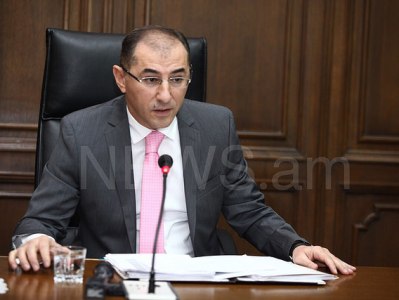Պարտքը պետք է լինի կառավարելի եւ դուրս չգա վտանգավոր տիրույթից. Ֆինանսների նախարար