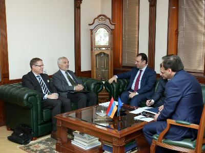 Վիգեն Սարգսյանն ընդունել է ԵՄ պատվիրակության ղեկավարին (ֆոտո)