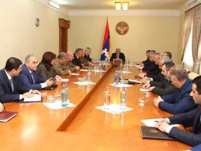 Արցախի Սահմանադրության նախագիծը կուղարկվի ԱԺ, որից հետո կորոշվի հանրաքվեի ժամկետը. Բակո Սահակյան
