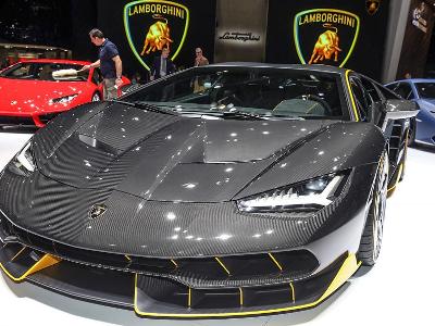 Lamborghini-ն իր Avendator S սուպերքարը կցուցադրի հունվարին
