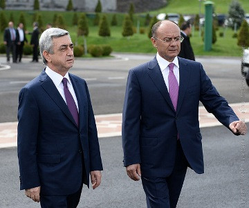 «Ժողովուրդ». Զորի Բալայանը՝ Սեյրան Օհանյանի բարեխոս. նրան կջանան տեղավորել ՀՀԿ ցուցակում