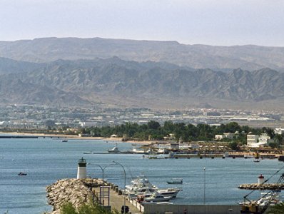 Հորդանանի արեւմուտքում անհայտ անձինք հարձակվել են ոստիկանների վրա, վիրավորներ կան
