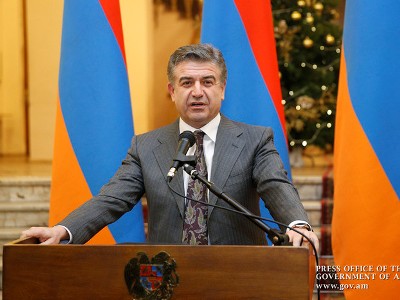 Armenia PM to media representatives: Try not to use personal offenses in your criticism