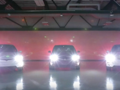 Tesla-ն լուսային շոու է կազմակերպել