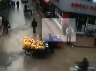 Տեսախցիկի ֆիքսած զավեշտալի դեպքերի շարքից