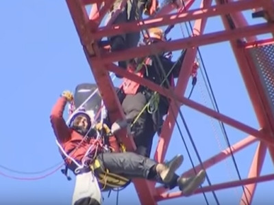 Վաշինգտոնում ցուցարարների խումբը վերամբարձ կռունկ է «գրավել»