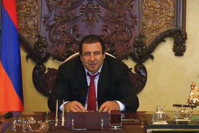 «Ժողովուրդ». Կընդունի՞ Ծառուկյանը եկեղեցու փողերի գող ՀՀԿ-ական նախկին քաղաքապետին