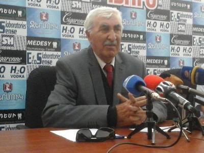 Գյուղից գյուղ դպրոց ուղարկելը բացառվում է. դպրոցների օպտիմալացման արդյունքում եզդի աղջիկներն անգրագետ կմնան