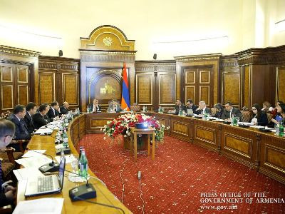 Ընթացիկ ծախսերը հնարավորինս չափավորվելու են. Քննարկում վարչապետի մոտ