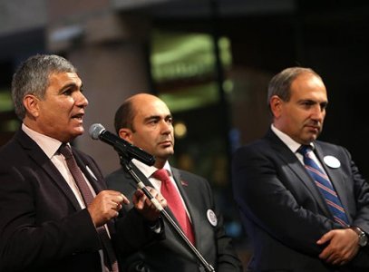 «Ժամանակ». ՀՀԿ-ն «Ելք»-ին միջանկյալ ելք է առաջարկել. որոշումը համաձայնեցվել է Սերժ Սարգսյանի հետ