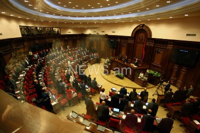 New Armenia Parliament session resumes (PHOTOS)