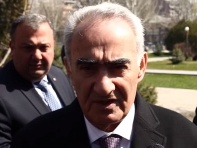 Ես արդեն մի 10-15 հոգի ջոկել եմ, որ խորհրդարանում քաղաքական գործիչ են. Գալուստ Սահակյան