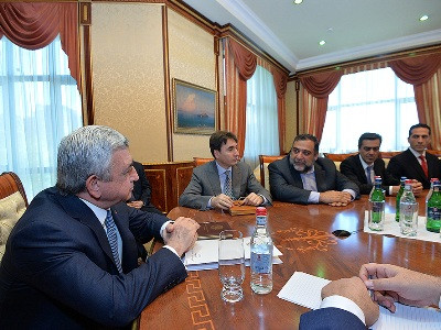 Սերժ Սարգսյանը կաջակցի Հայաստանի գիտատեխնիկական հիմնադրամին (ֆոտո)
