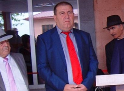 «Ժողովուրդ». Շոո՞ւ, թե՞ իրական պայքար. ձերբակալվել է Վարդենիսի պետական քոլեջի տնօրեն Արամ Կարապետյանի եղբայրը