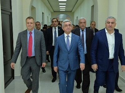 Սերժ Սարգսյանը ներկա է գտնվել Պոլիտեխնիկական համալսարանում Գերազանցության կենտրոնի բացմանը (Ֆոտո)