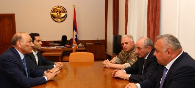 Արցախի նախագահն ընդունել է նախկին նախարար Գագիկ Խաչատրյանին