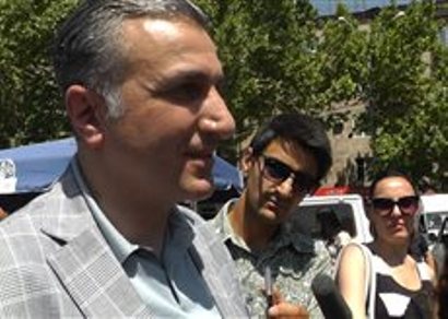 Տանն ասեցի գնում եմ շուկա ի՞նչ բերեմ, ասեցին՝ ամեն ինչ, ցուցակ են տվել. նախարարը գնումներ արեց Կասյանի շուկայում
