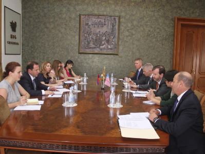 Մենք սպասում ենք մեր հետագա համագործակցությանը Հայաստանի ԱԻՆ-ի հետ. Ռիչարդ Միլս