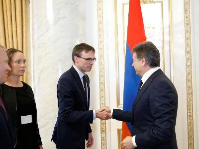 Վարչապետը եւ Էստոնիայի ԱԳ նախարարը քննարկել են ՏՏ ոլորտում համագործակցության հեռանկարները