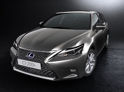 Lexus-ը վերջին անգամ թարմացրել է ամենափոքր մոդելը