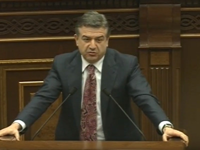«Նու..., ճիշտ չի դա». վարչապետը՝ «ոչ կոռեկտ» ելույթ ունեցող պատգամավորներին
