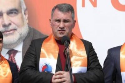 «Իրավունք». Օրակարգում Րաֆֆի Հովհաննիսյանին փոխելու հարց չկա