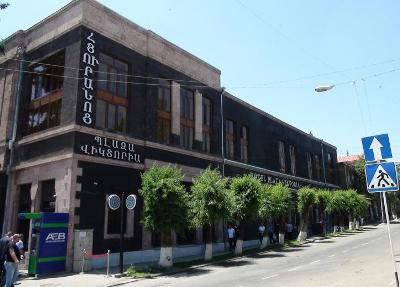 «ՀԺ». Խաչատուր Սուքիասյանը Գյումրիում շքեղ հյուրանոց է բացել՝ «Պլազա Վիկտորիա»