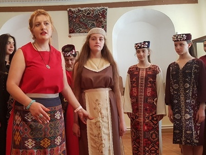 Ախալքալաքի թանգարանում ցուցադրվել են ազգային տարազներ (ֆոտո)