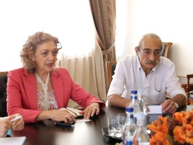 Հայաստանում կստեղծվի թեթեւ արդյունաբերության ուսումնական կենտրոն