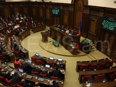 От Республиканской партии Армении за Пашиняна проголосовали олигархи и одиозные генералы
